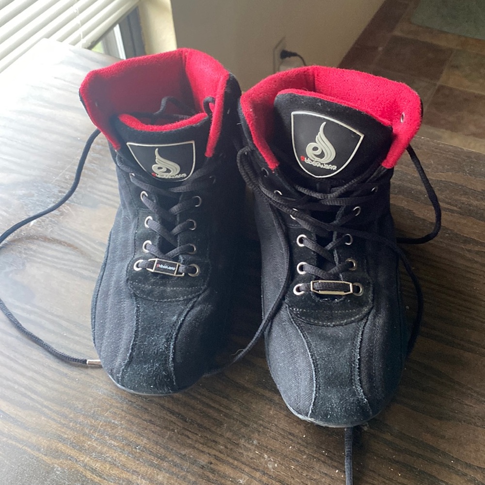 Ryder wear shoes